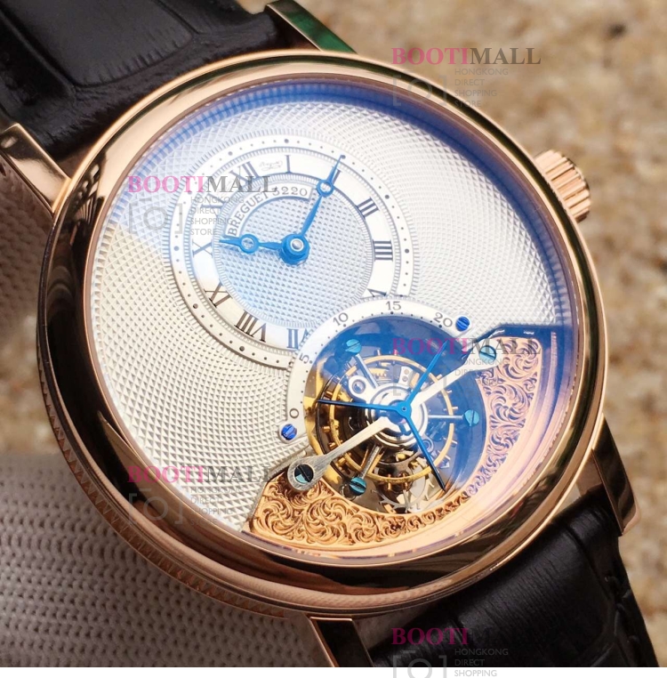 Tourbillon 극 